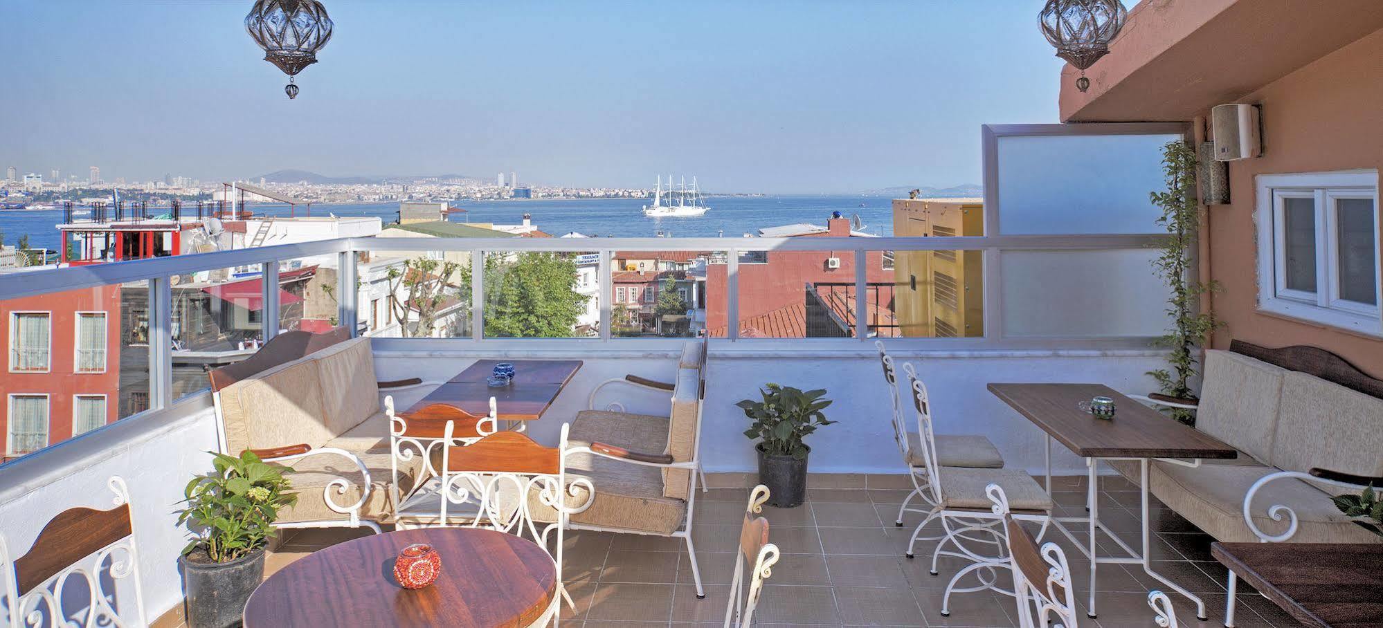 Nobel Hostel Istambul Extérieur photo